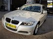 BMW 3-serie - 318i Business Line - 1 - Thumbnail