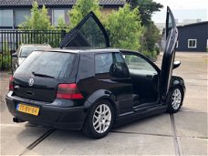 Volkswagen Golf - Uniek/Stuurbkr/Nieuwe APK/1.4-16V Comfortline