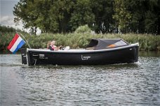 Maxima Boat 650 Lounge