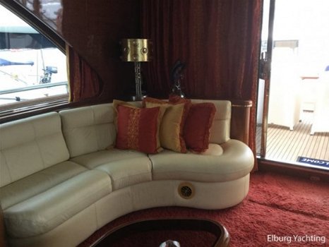 Elegance 76 Flybridge - 4