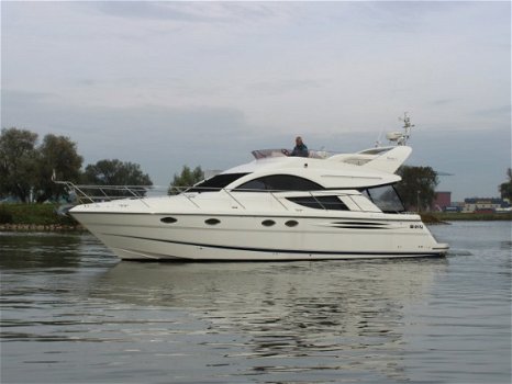 Fairline Phantom 43 - 1