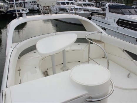 Fairline Phantom 43 - 4