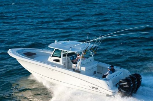 Boston Whaler 380 Outrage - 7