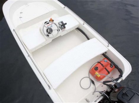 Boston Whaler 110 Sport - 6