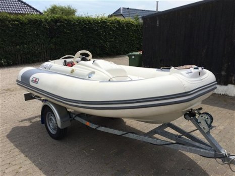 Avon Seasport 320 DL RIB - 7