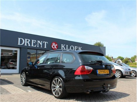 BMW 3-serie Touring - 320D EXECUTIVE / CLIMATE CONTROL / 18