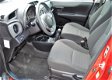 Toyota Yaris - Now 1.0 12v VVT-i 69pk 5-drs / Airco - 1 - Thumbnail