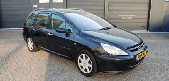 Peugeot 307 - 1