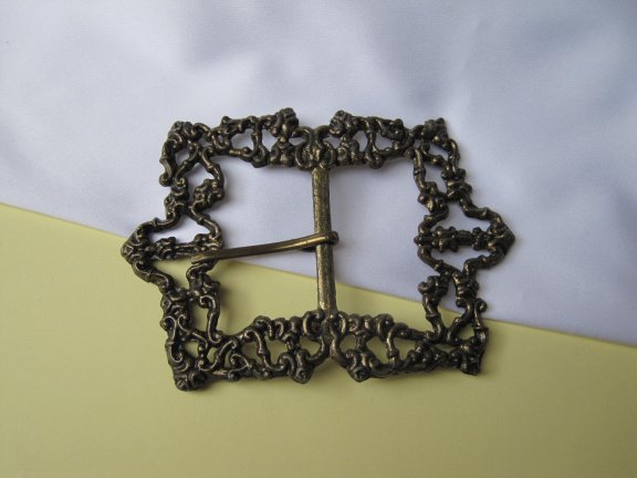 Gesp riem brons goudkleurig antiek look 11.0x7.6 cm - Afbeelding 2