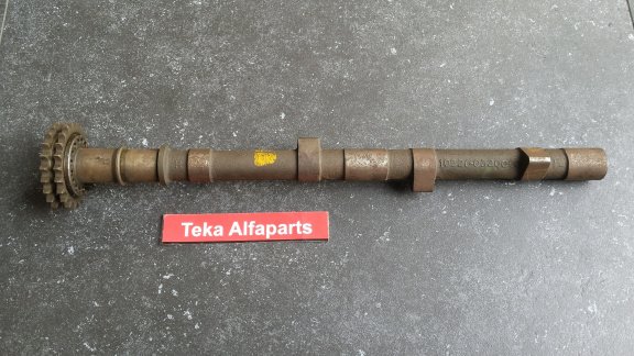 Alfa Romeo Nokkenas Nockenwelle 105200320000 Used - 0