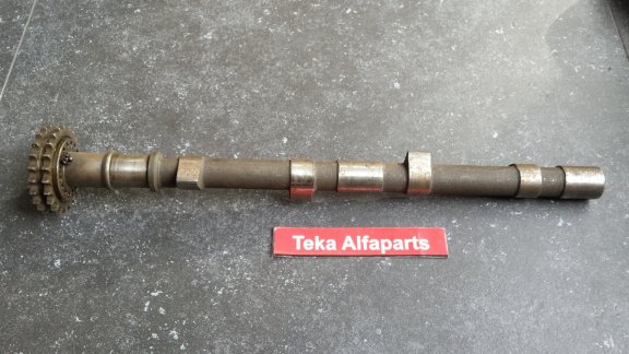 Alfa Romeo Nokkenas Nockenwelle 105200320000 Used - 5