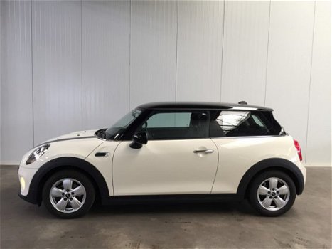 Mini Mini Cooper - 1.5 Chili 136PK AIRCO-LMV-CONNECT-NW MODEL End Of Year Sale - 1