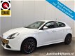 Alfa Romeo Giulietta - 1.4 Turbo Sportivo QV-Line LEDER-NAVI-ECC-LMV.18inch-CRUISE CONTROL End Of Ye - 1 - Thumbnail