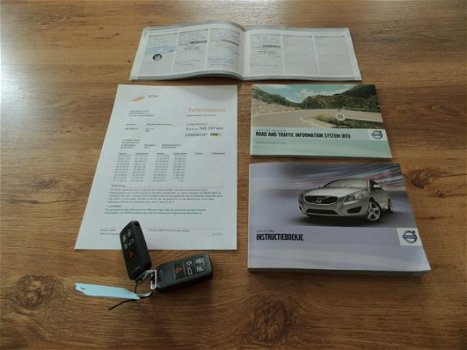 Volvo S60 - 1.6 DRIVE R-DESIGN, BJ`2011, Adaptive cruise, blis - 1