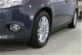 Ford Focus Wagon - 1.6 TI-VCT TITANIUM *Automaat - 1 - Thumbnail