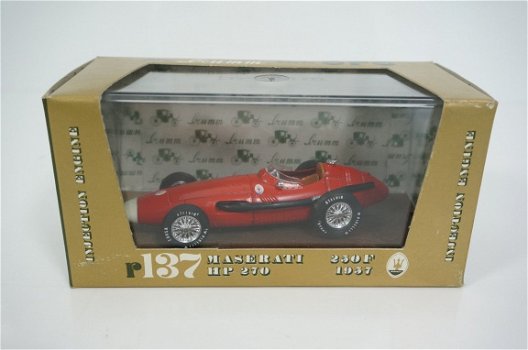 1:43 BRUMM Maserati 250F 1957 injection R137 F1 1957 red, white nose - 0
