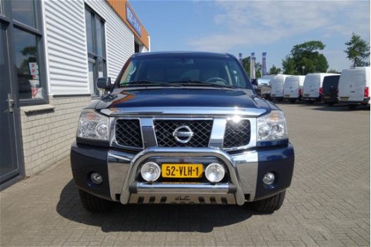 Nissan Titan - LE grijs kenteken / lease € 712 / V8 317pk / LPG / dubbel cabine / 3500kg trekgewicht - 1