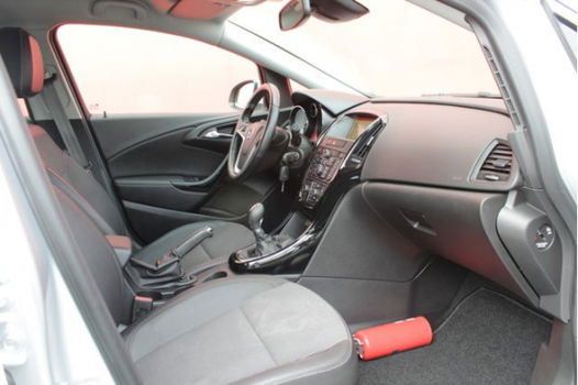 Opel Astra Sports Tourer - 1.6 CDTI 111PK EDITION | Navi | Cruise | Pdc | Intellink | 6-Versnelling - 1