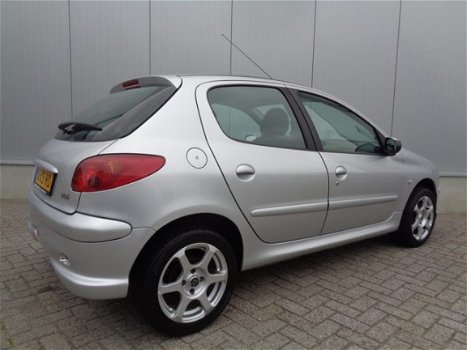 Peugeot 206 - 1.4 FOREVER 5DRS 65DKM - 1