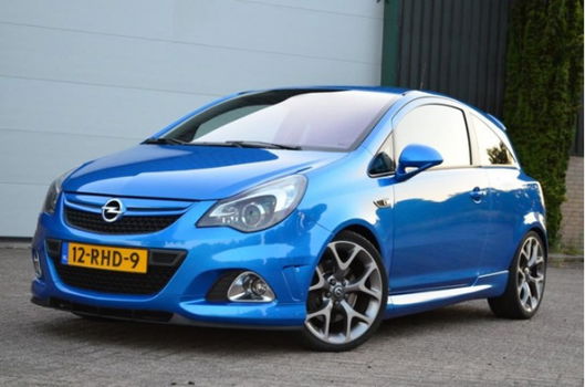 Opel Corsa - 1.6-16V Turbo OPC Leder / Zeer netjes - 1