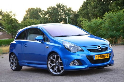 Opel Corsa - 1.6-16V Turbo OPC Leder / Zeer netjes - 1