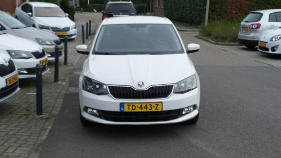 Skoda Fabia - 1.0 75PK EDITION AMBITION TREKHAAK 29149 KM - 1