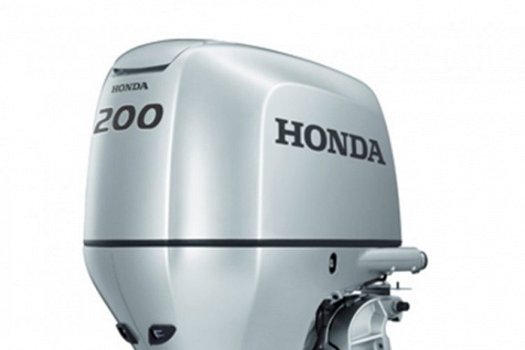 Honda BF200 - 1