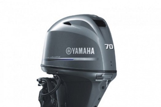 Yamaha F70 - 1