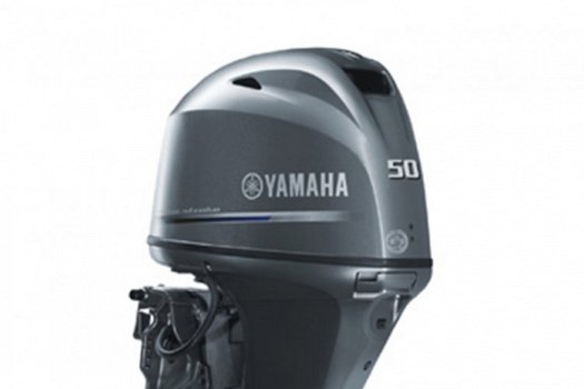 Yamaha F50 - 1