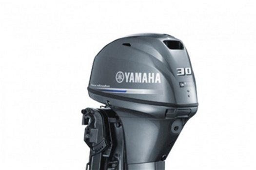 Yamaha F30 - 1