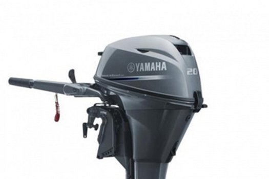 Yamaha F20 - 1