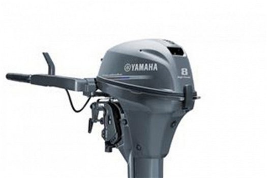 Yamaha F8 - 1