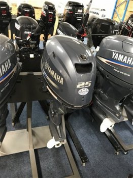 Yamaha F25 langstaart - 3