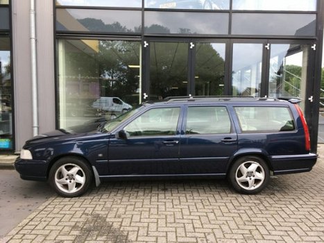 Volvo V70 - 2.5 SPORTS-LINE Staat in de Krim - 1