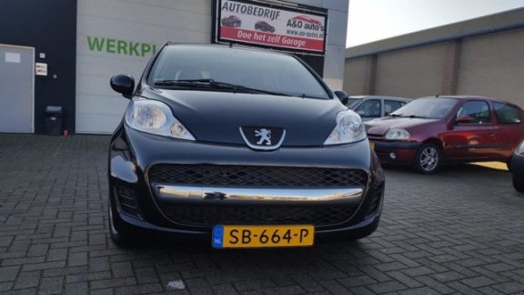 Peugeot 107 - 1.0-12V Millesim 200 * MET AIRCO - APK BIJ AFLEVERING - 1