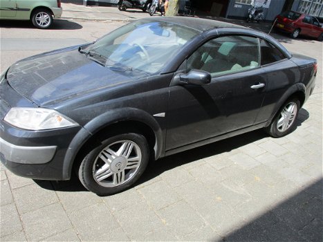 Renault Mégane II Coupe Cabrio 1.5 DCI 2003/2009 Onderdelen - 1