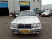 Mercedes-Benz C-klasse - 180 Elegance climatecontrol - 1 - Thumbnail