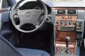 Mercedes-Benz E-klasse - E200 AUT. ELEGANCE ORG. NL. IN ZEER NETTE STAAT - 1 - Thumbnail