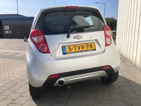 Chevrolet Spark - 1.0 16V LT in nieuwstaat zeer lage km stand - 1