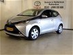 Toyota Aygo - 1.0 5D x-play, airco, camera, bluetooth, NL auto - 1 - Thumbnail