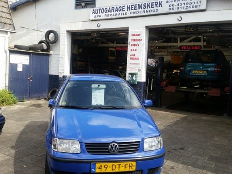 Volkswagen Polo - 1.4-16V Trendline - 1