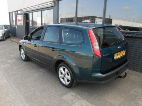 Ford Focus Wagon - 1.6 16V TREND - 1