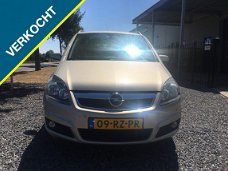 Opel Zafira - 2.2 Cosmo AUTOMAAT 7P