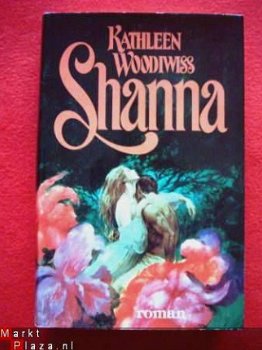 Kathleen Woodiwiss - SHANNA - 1