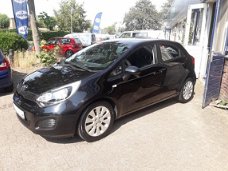 Kia Rio - 1.4 CVVT Comfort Pack Airco 6 bak dealeronderhouden