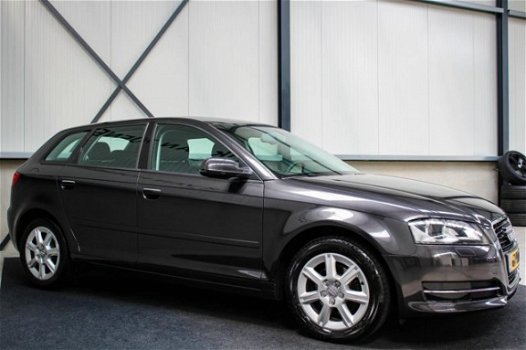 Audi A3 Sportback - 1.2 TFSI Ambiente Advance S-Tronic Automaat 2e Eig|NL|DLR|Leder|LED|Xenon|NAVI|P - 1