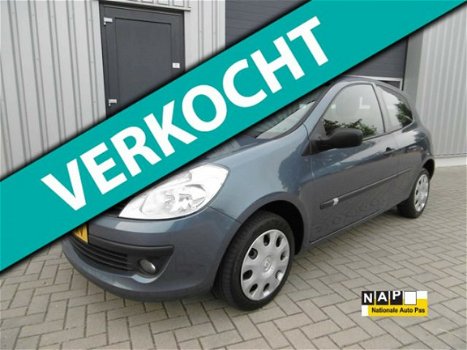 Renault Clio - 1.2-16V Special Line Airco Audio 2e Eigenaar - 1