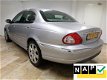 Jaguar X-type - 2.5 V6 Executive ZONDAG ' s open van 12-tot 17 uur - 1 - Thumbnail