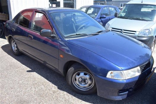 Mitsubishi Lancer - 1.3 GLi - 1