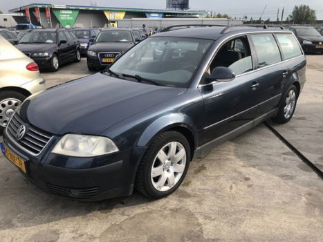 Volkswagen Passat - 2.0 - 1